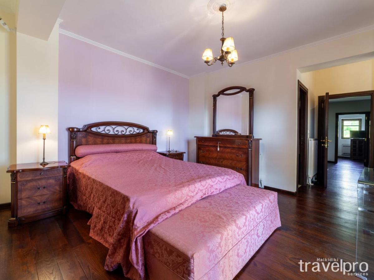 Villa Artemis By Rentalspro - Nikiti Halkidiki Ngoại thất bức ảnh