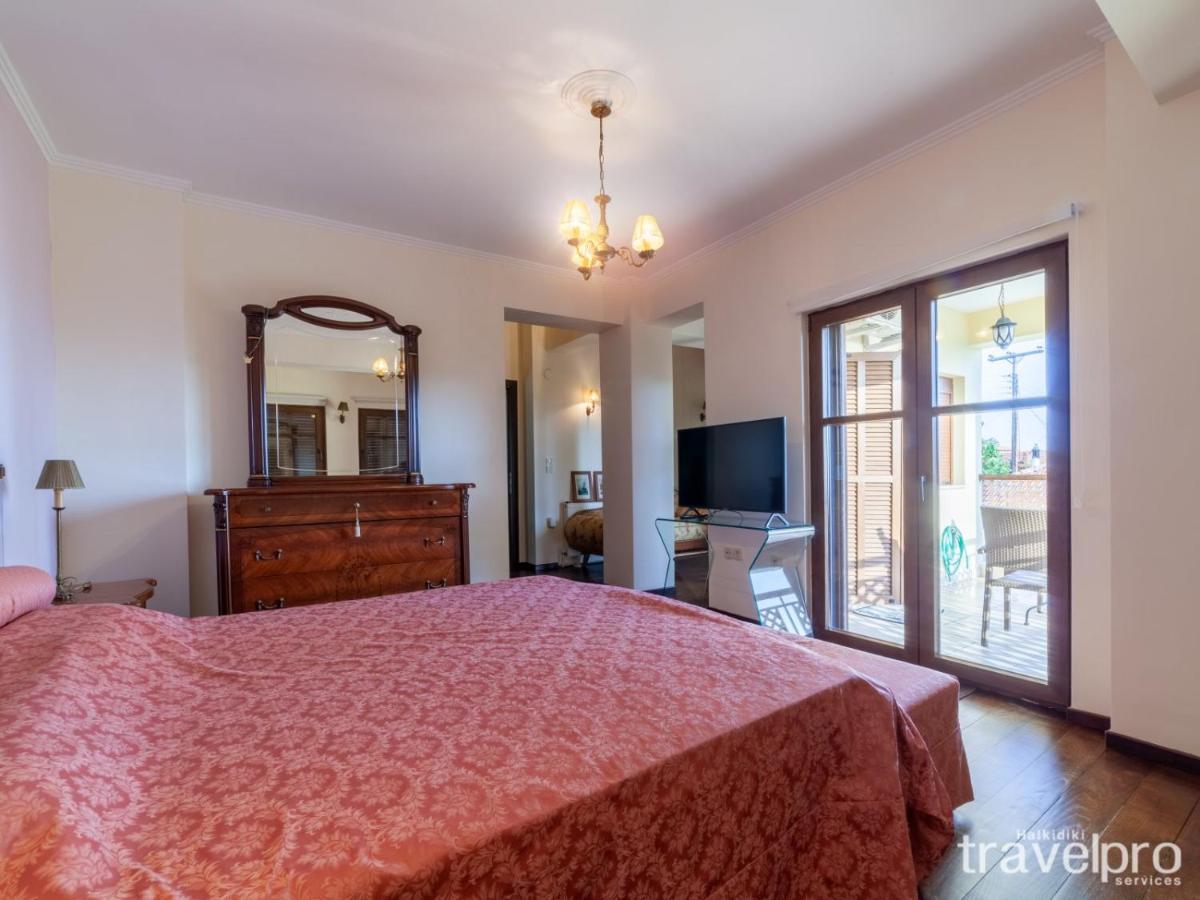 Villa Artemis By Rentalspro - Nikiti Halkidiki Ngoại thất bức ảnh