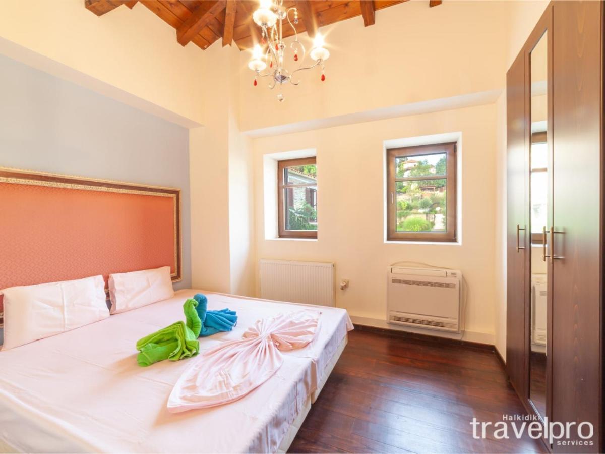 Villa Artemis By Rentalspro - Nikiti Halkidiki Ngoại thất bức ảnh